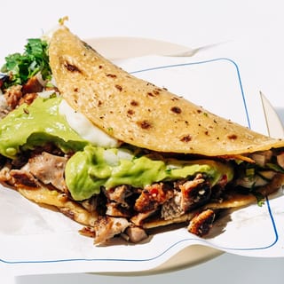 POLLO QUESADILLA